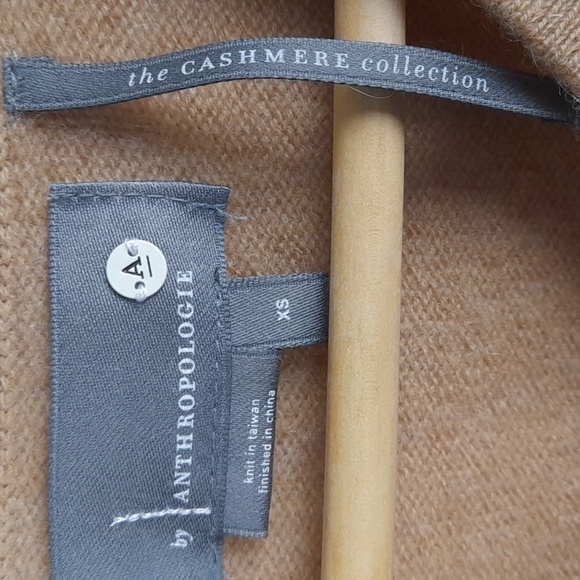 Anthropologie The Cashmere Collection Sweater Size XS Tan A68 - Picture 2 of 5